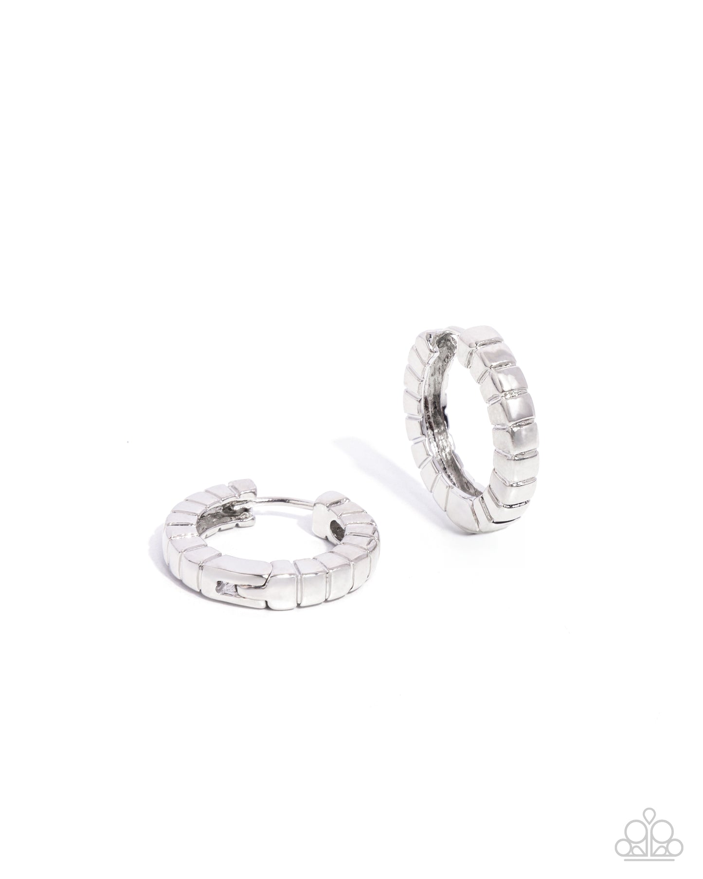 Seamless Style - Silver - Paparazzi Earrings
