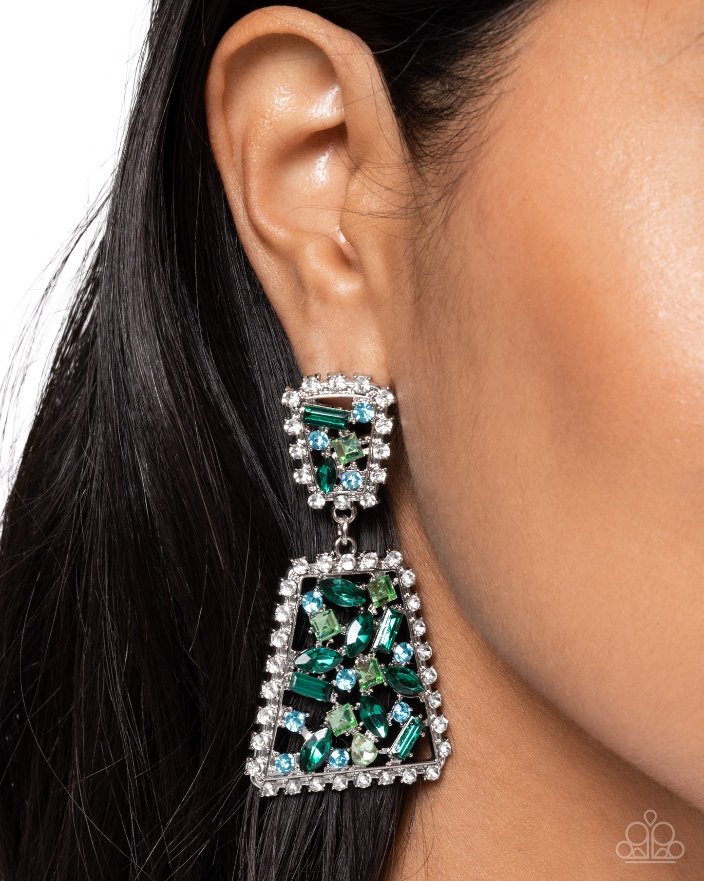 Significant Shimmer - Green - Paparazzi Bracelet and Glistening Gala - Green - Paparazzi Earrings