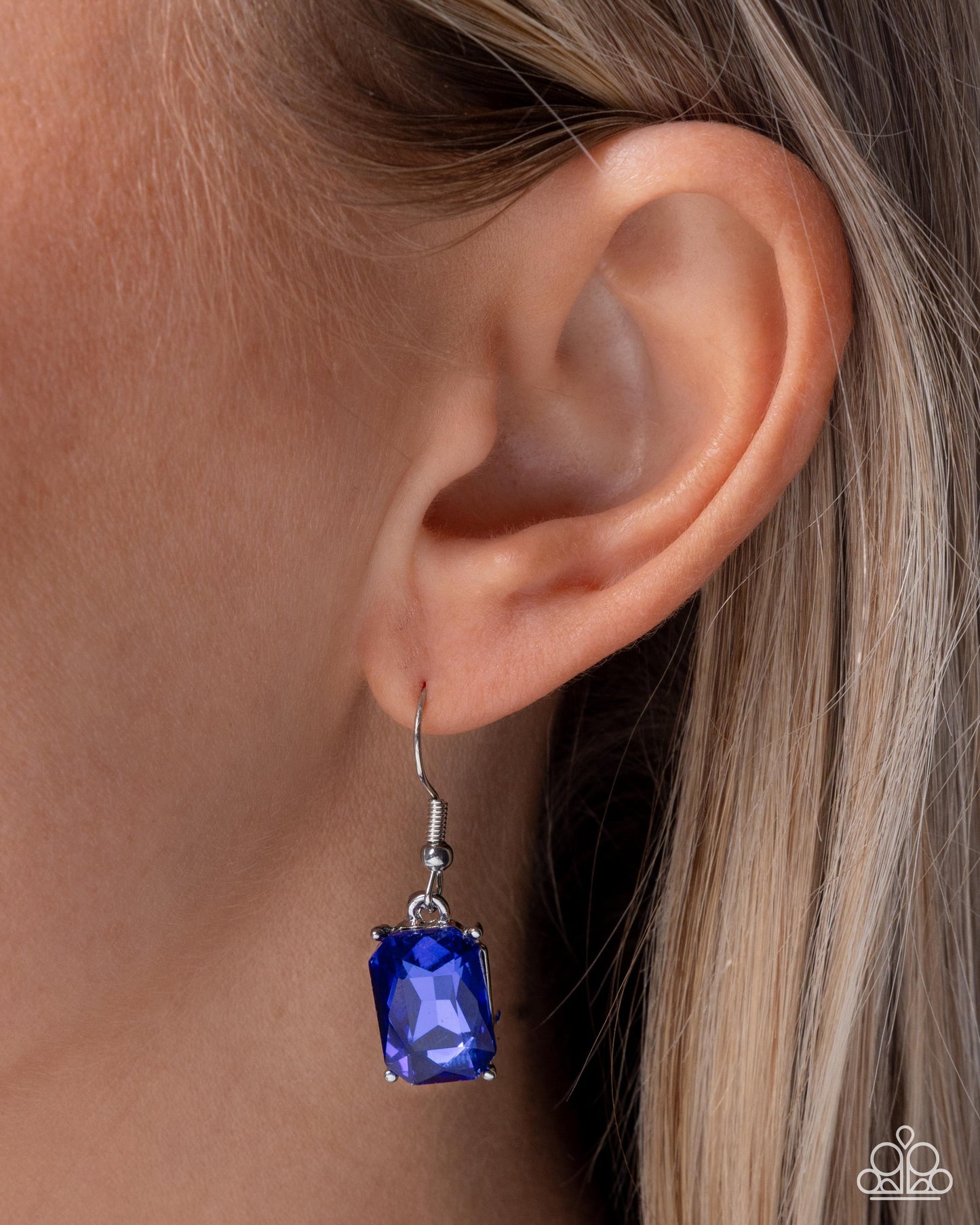 Palatial Poise - Blue - Paparazzi Necklace