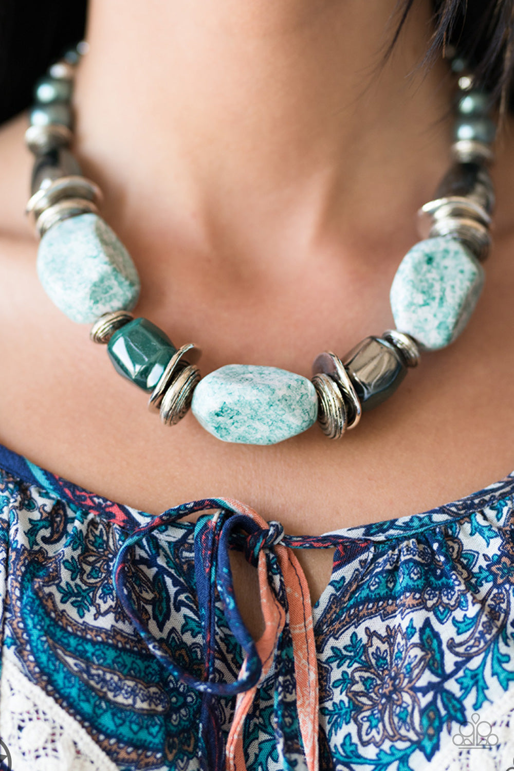 In Good Glazes - Blue - Paparazzi Necklace (Blockbuster)
