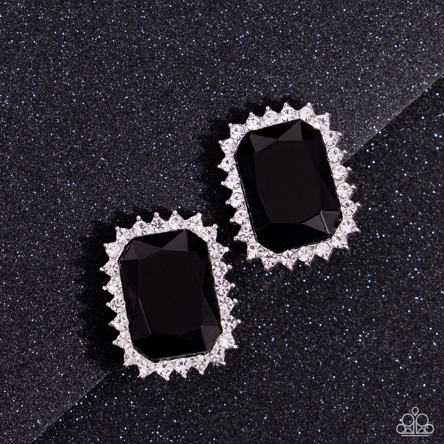 Insta Famous - Black - Paparazzi Clip On Earrings