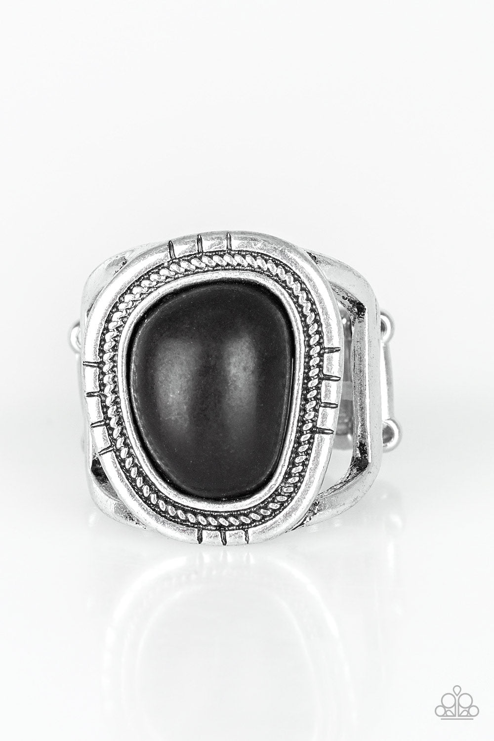 Out On The Range - Black - Paparazzi Ring