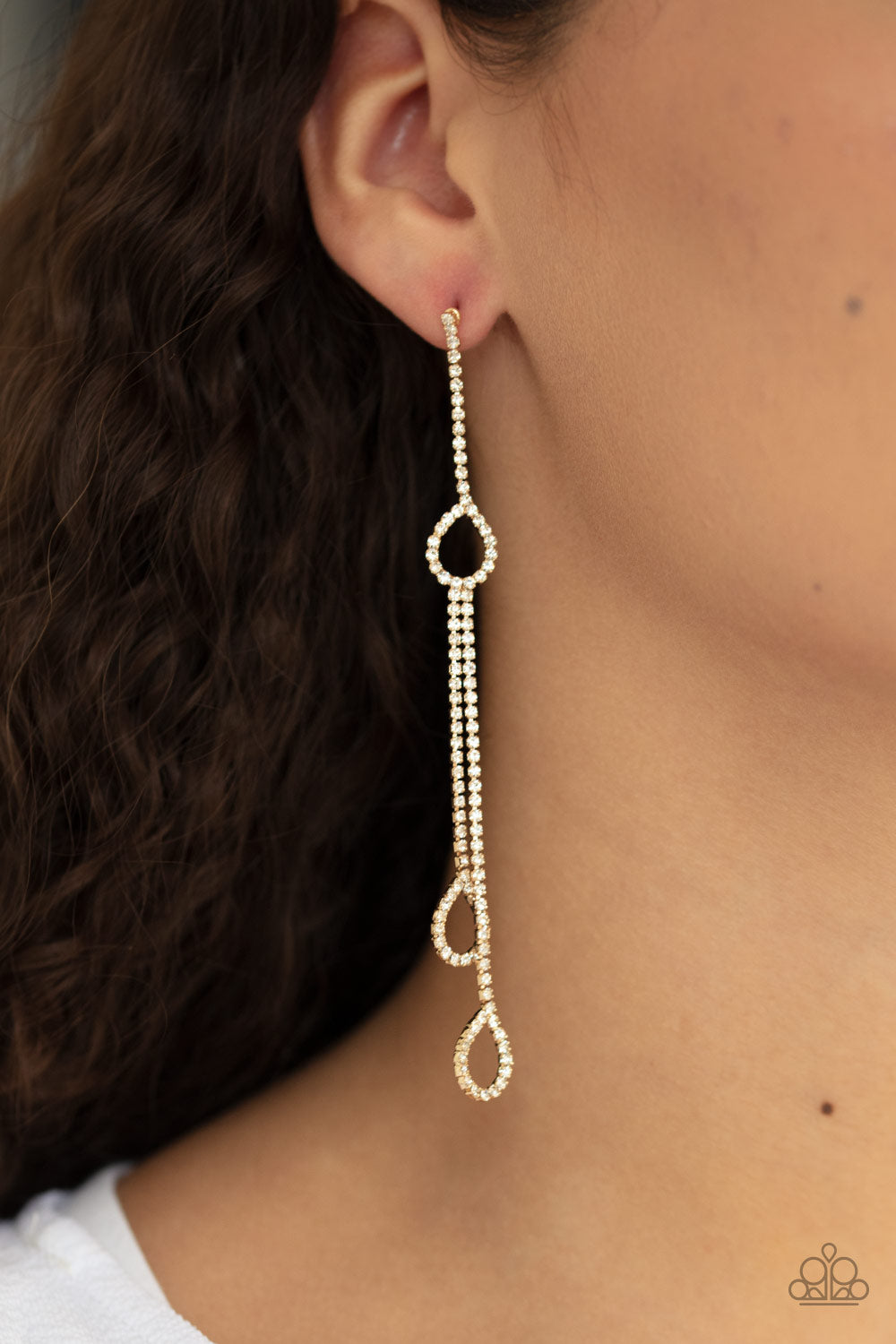 Chance of Reign - Gold Paparazzi Earrings