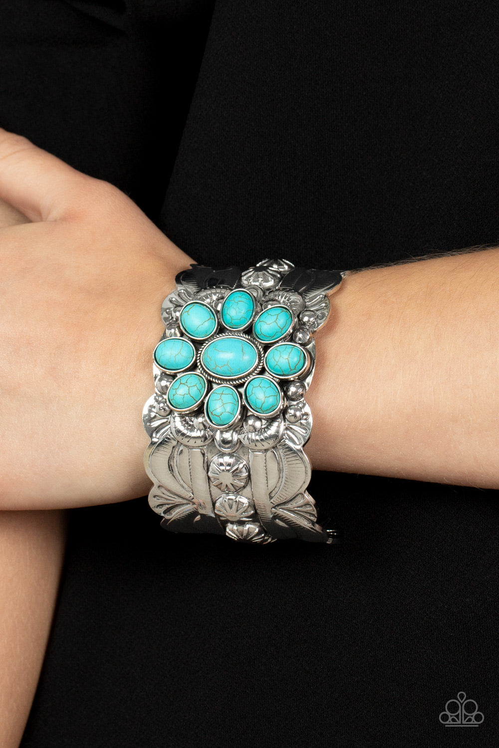 Southern Eden - Blue - Paparazzi Bracelet