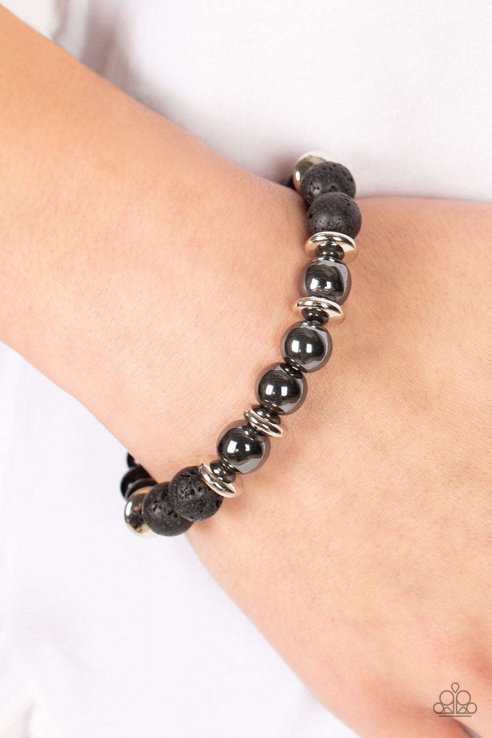 Mega Metamorphic - Black - Paparazzi Bracelet
