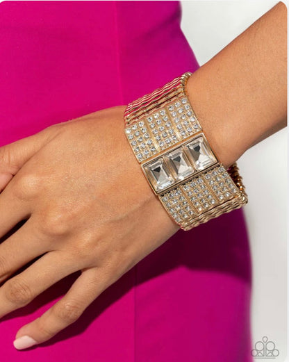 Dramatic Diva - Gold - Paparazzi Bracelet (2024 June LOP)