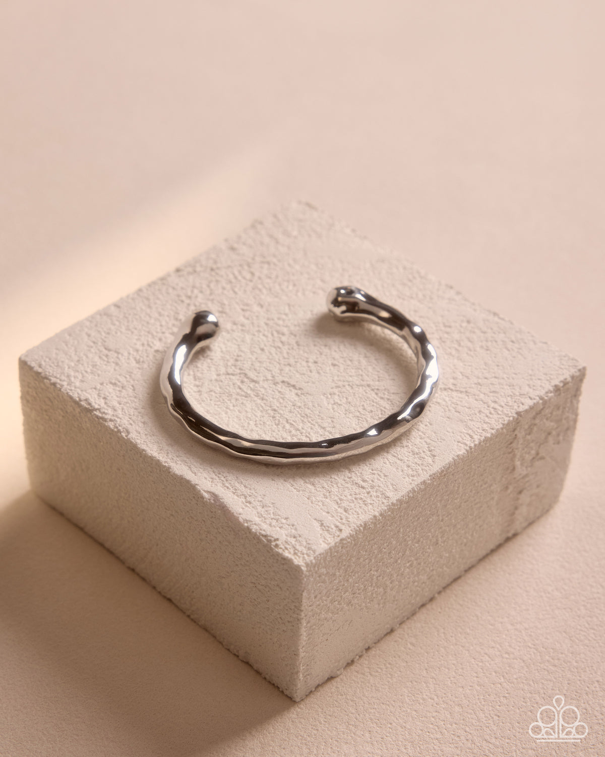 Hammered Haul - Silver - Paparazzi Cuff Bracelet