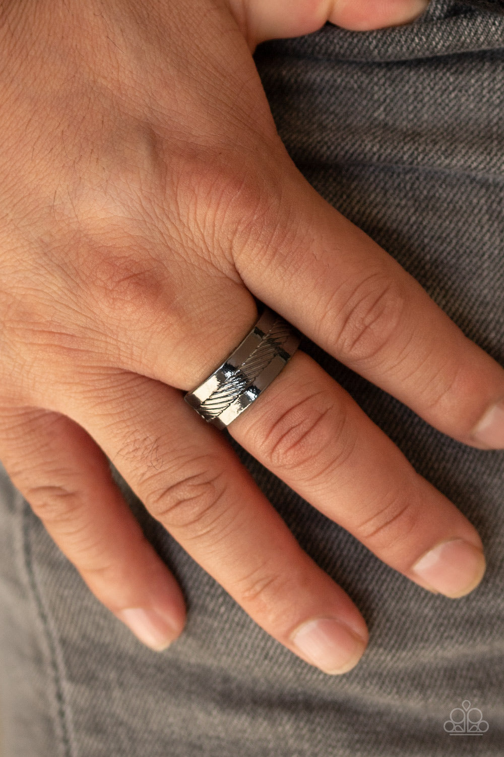 Scrape The Barrel - Black - Paparazzi Ring