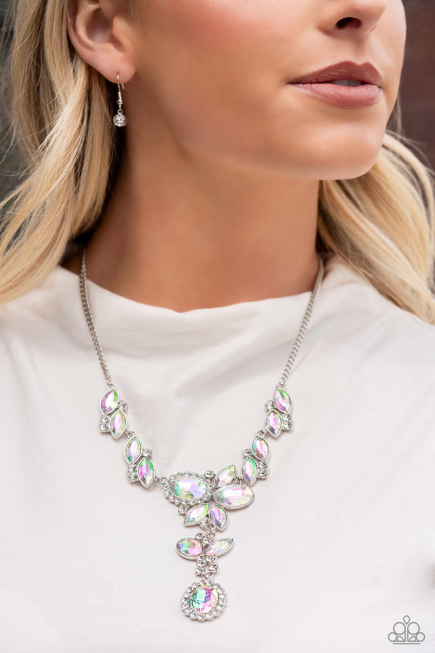 Generous Gallery - Multi - Paparazzi Necklace