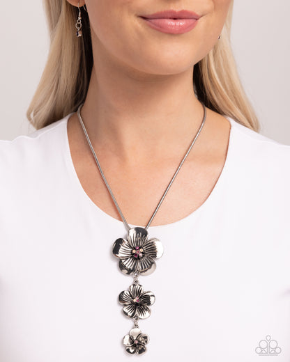 Wallflower Whimsy - Purple - Paparazzi Necklace