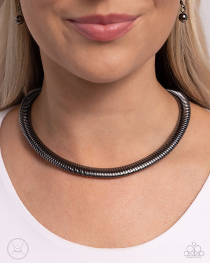Choker Of The Century - Black - Paparazzi Necklace