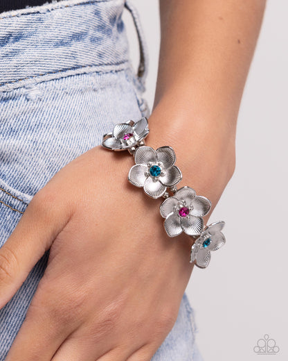 General Grandeur - Blue - Paparazzi Bracelet