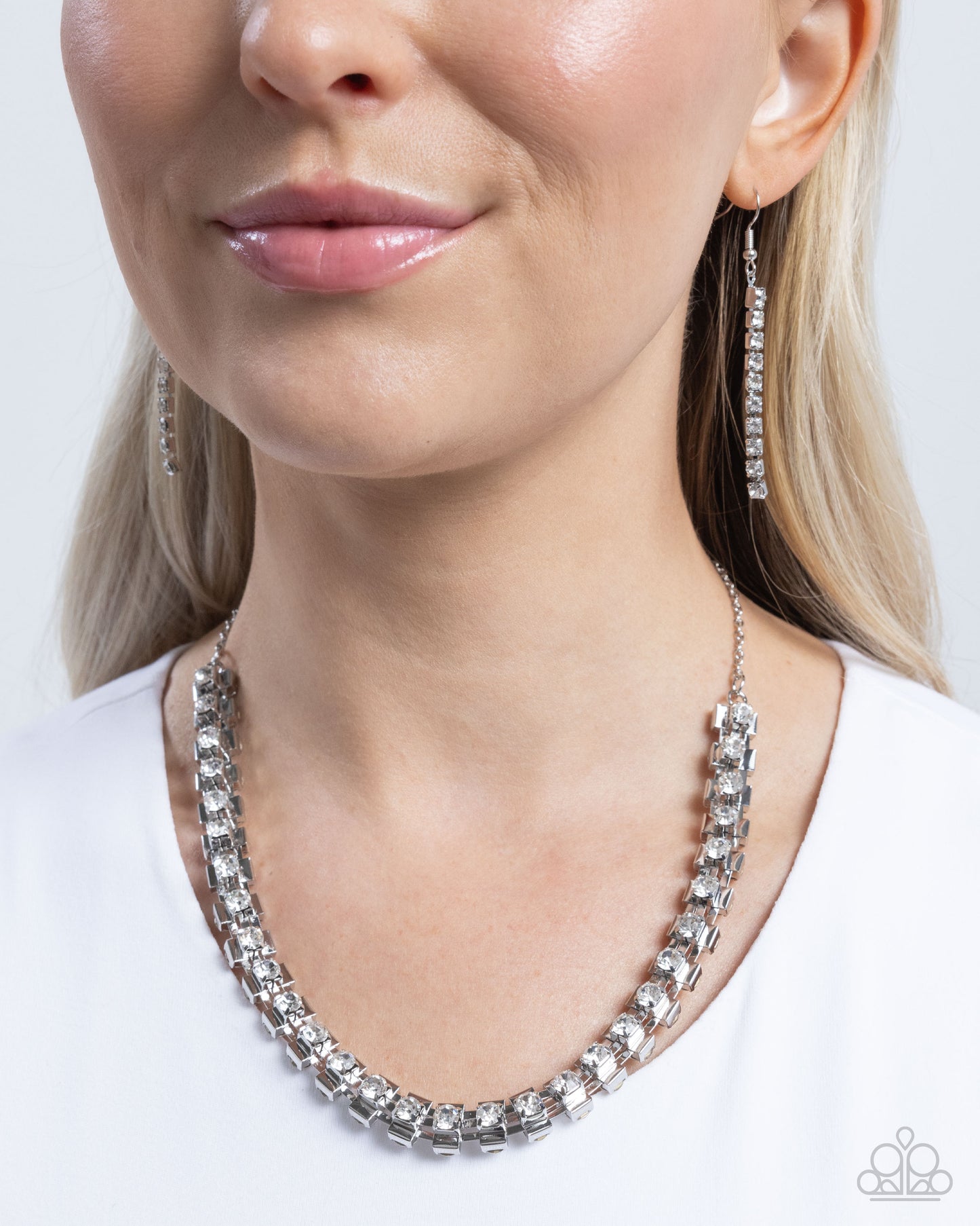 Linked Lady - White - Paparazzi Necklace