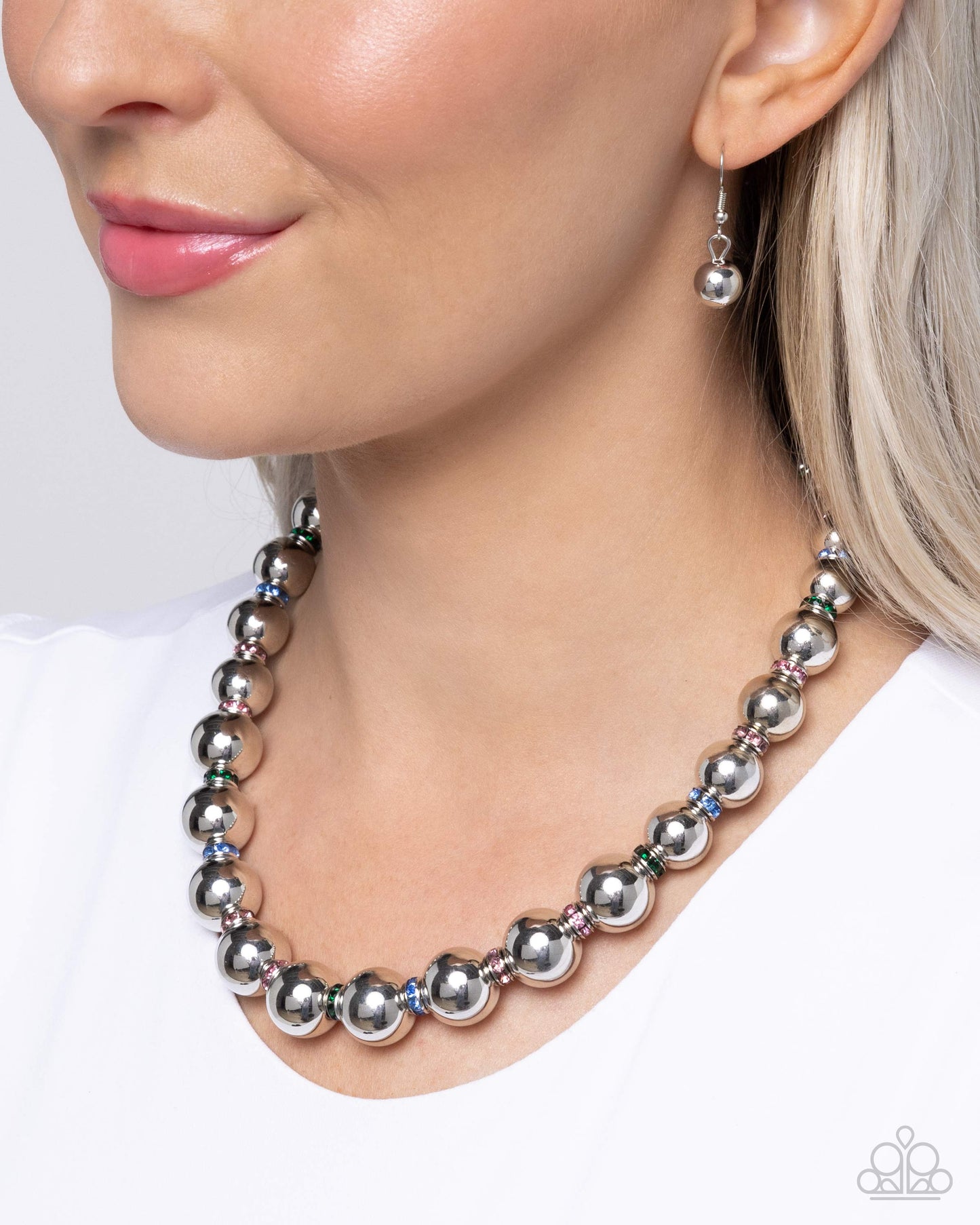 Color Closeness - Multi - Paparazzi Necklace