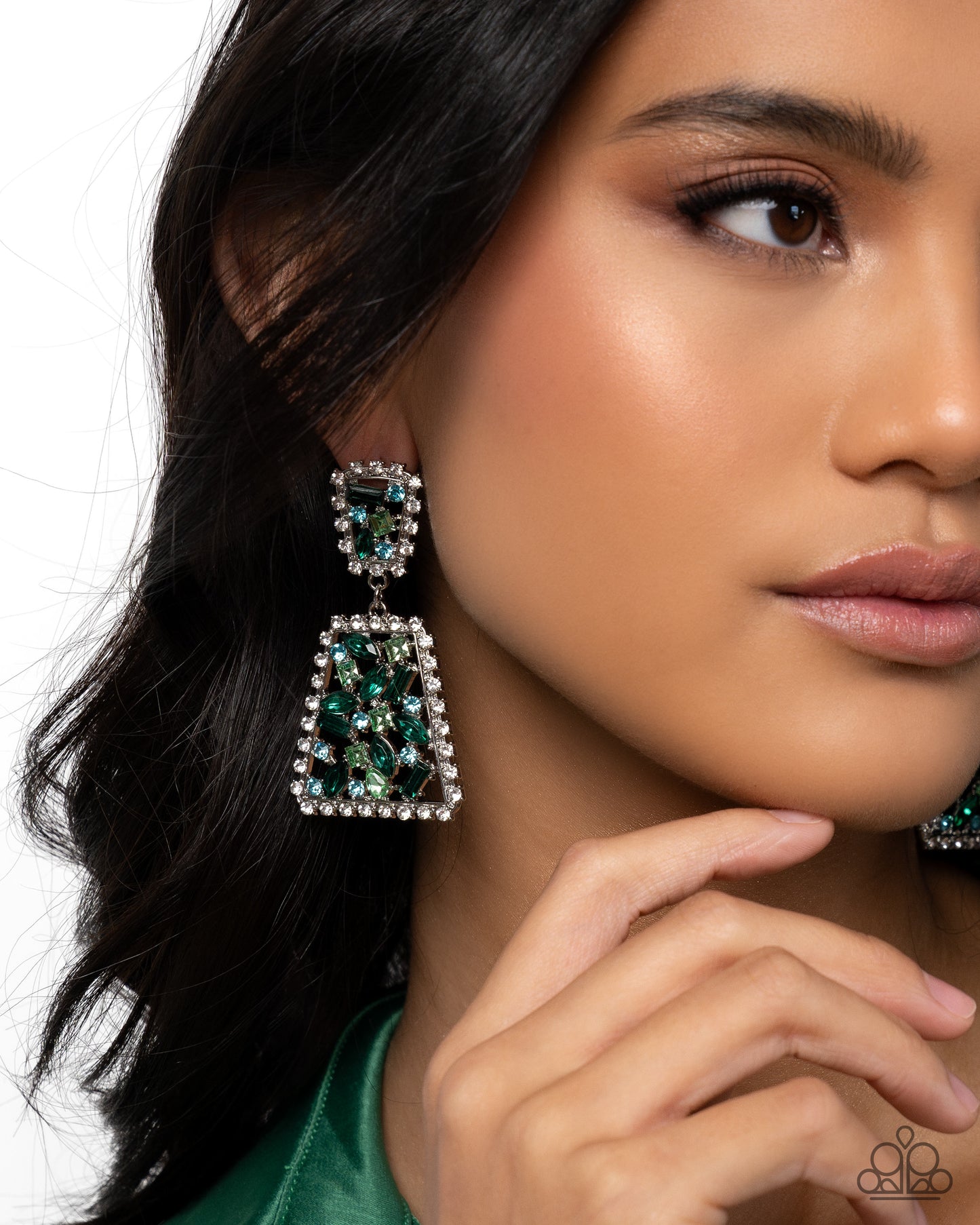 Significant Shimmer - Green - Paparazzi Bracelet and Glistening Gala - Green - Paparazzi Earrings