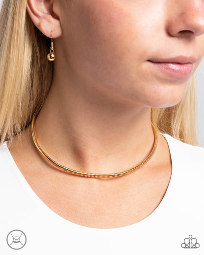Captivating Choker - Gold - Paparazzi Necklace