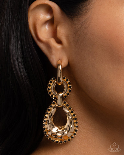 Hammered Highway - Black - Paparazzi Earrings