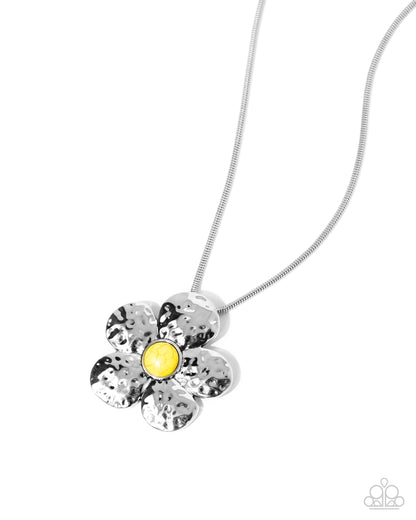 Tasteful Texture - Yellow - Paparazzi Necklace