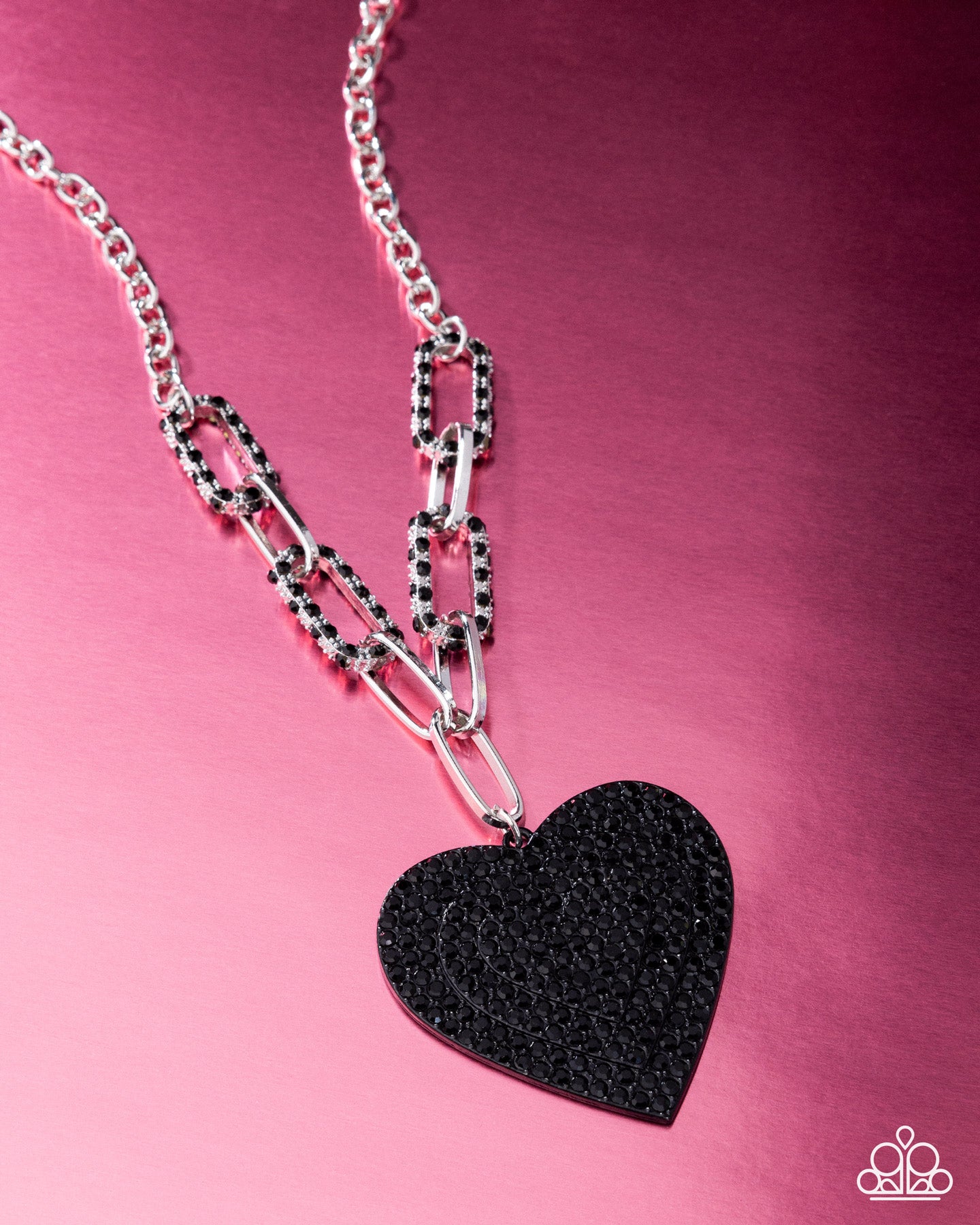 Roadside Romance - Black - Paparazzi Necklace (LOP Pink Diamond)