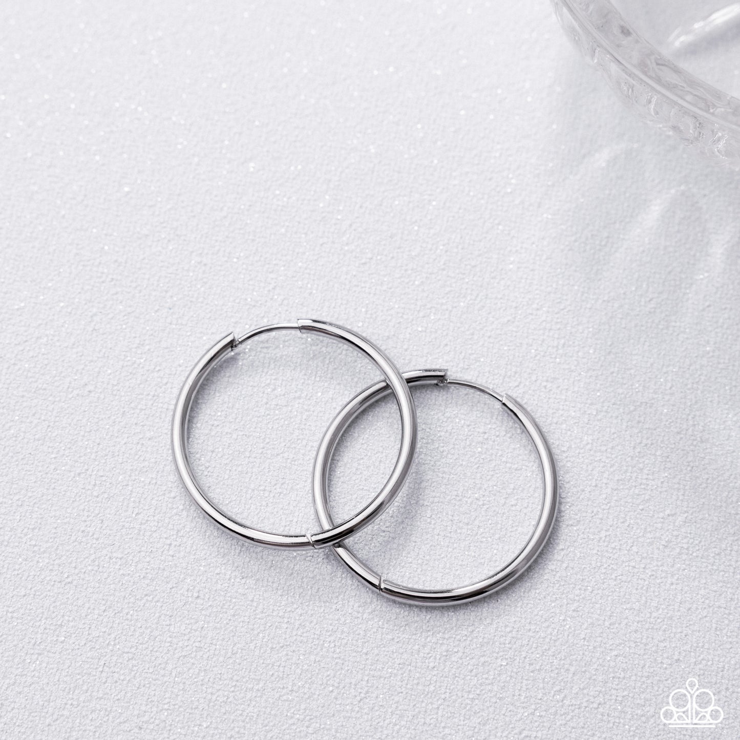 Surmounting Sheen - Silver - Paparazzi Earrings
