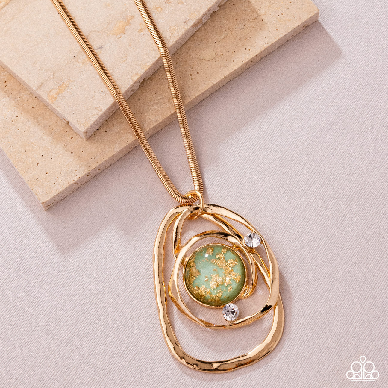 Abstract Advance - Green - Paparazzi Necklace