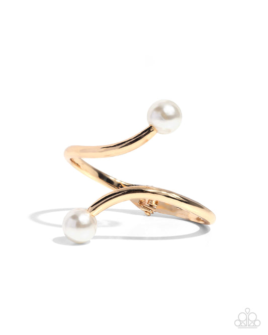 Effulgent Exemplar - Gold - Paparazzi Bracelet