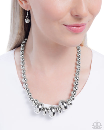 Model Maverick - Silver - Paparazzi Necklace