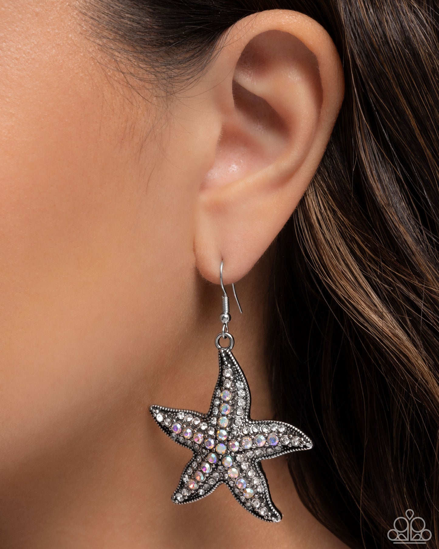Starfish Spectacle - White - Paparazzi Earrings