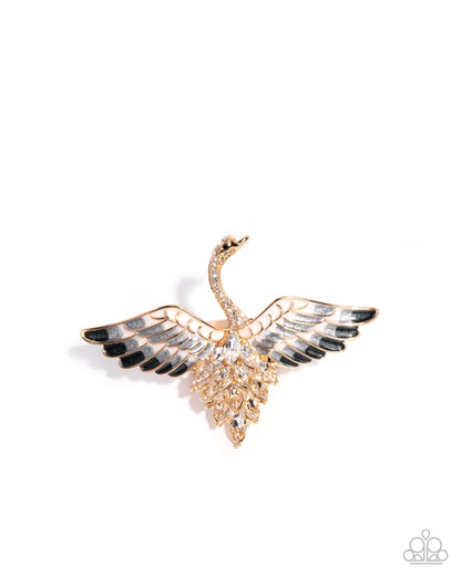 Soaring Swan - Gold - Paparazzi Ring