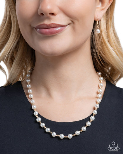 Pearl Premiere - Gold - Paparazzi Necklace