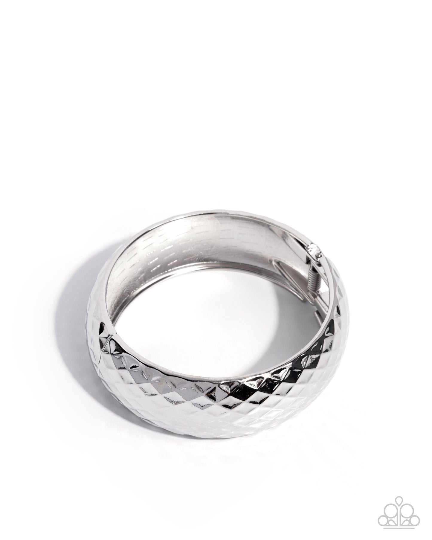 Textured Transit - Silver - Paparazzi Bracelet