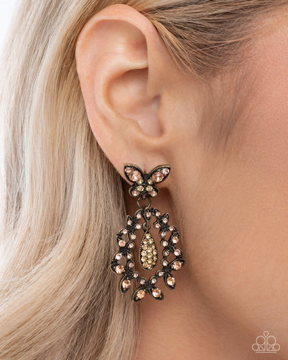 Whimsical Indulgence - Complete Look - Paparazzi Look