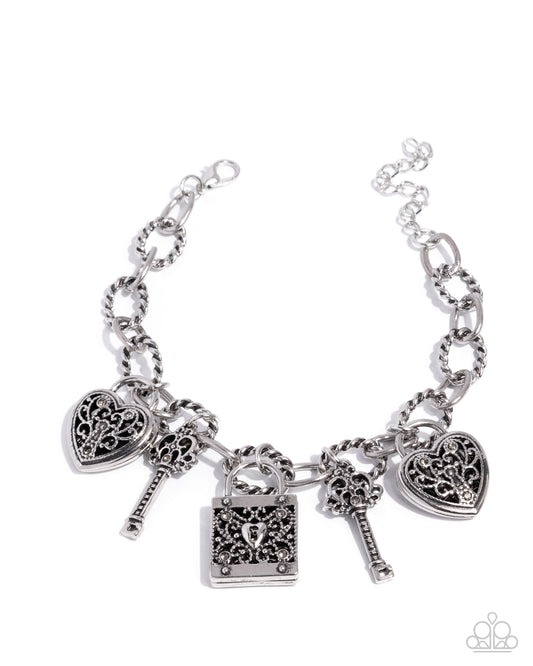 Flirty Filigree - Silver - Paparazzi Bracelet