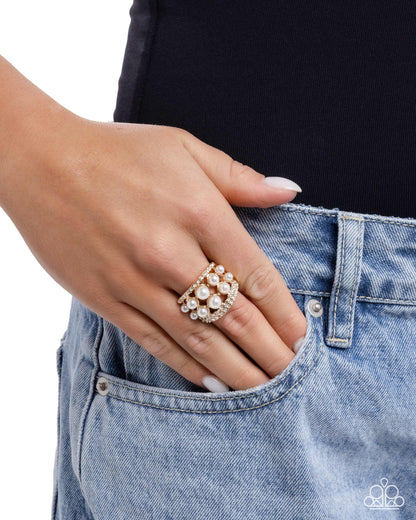 Glossy Gallery - Gold - Paparazzi Ring