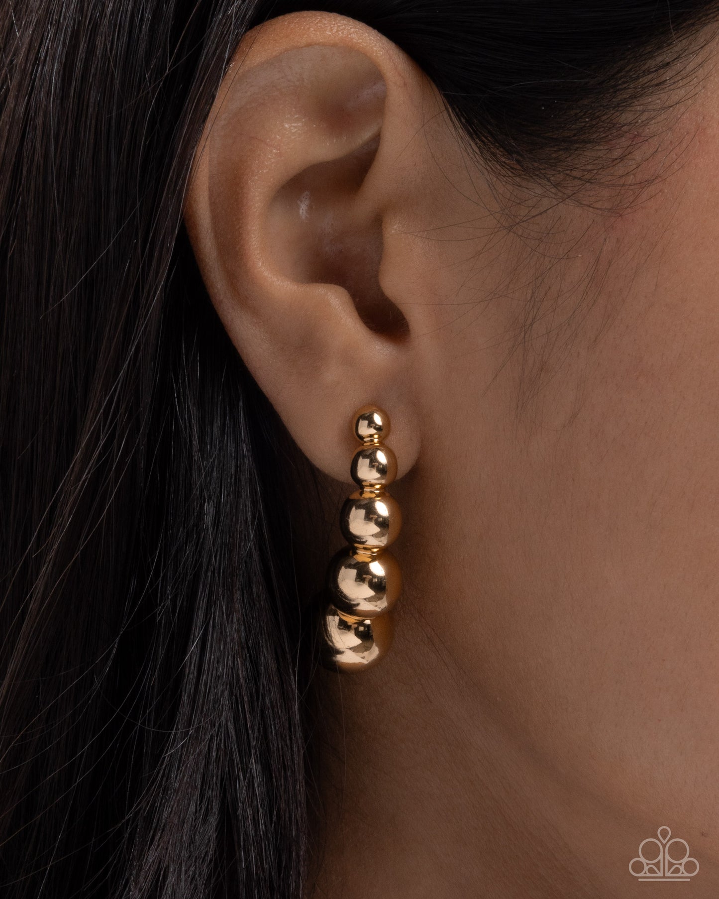 Graduated Grunge - Gold -Paparazzi Post Earrings