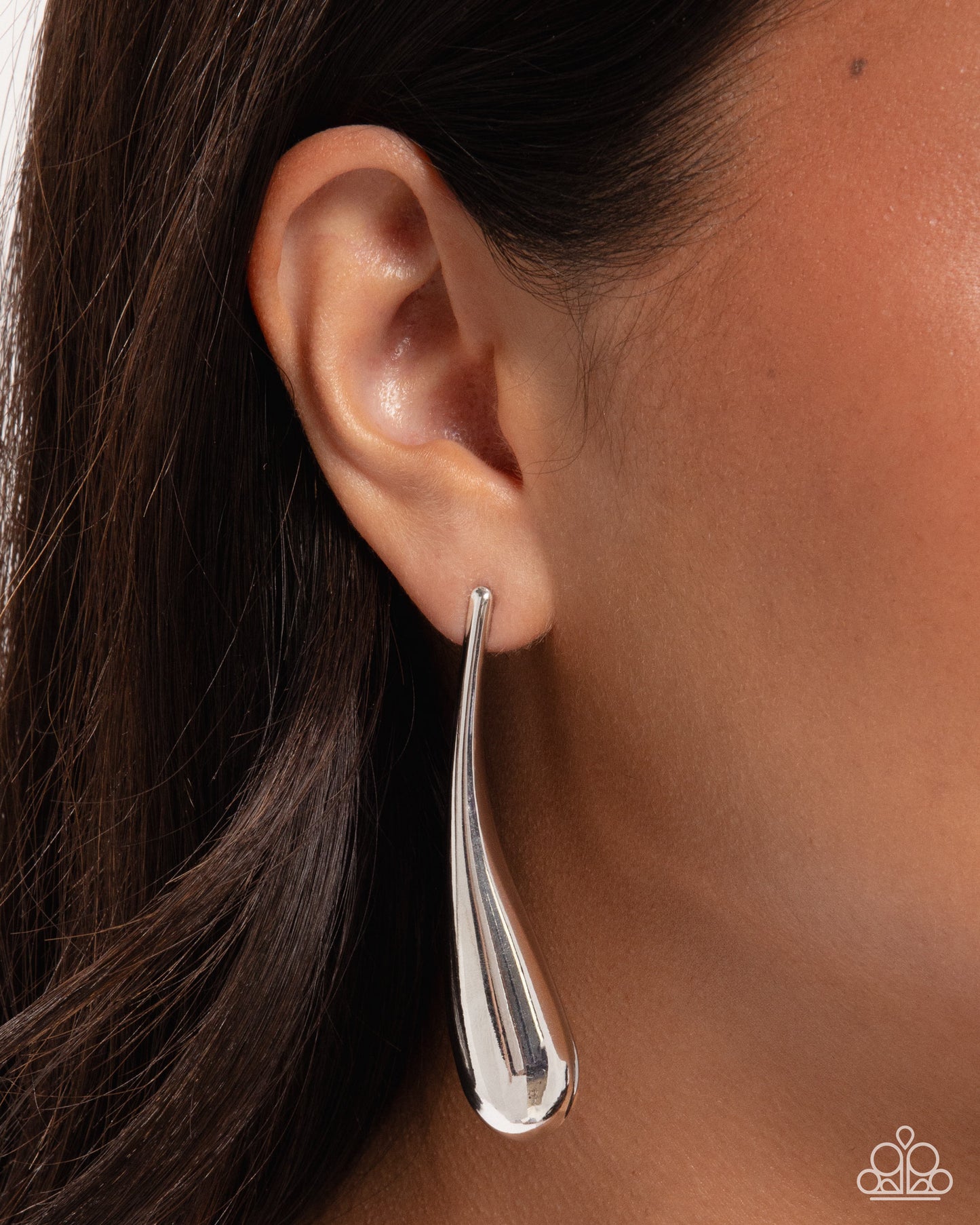 Elongated Effort - Silver - Paparazzi Earrings