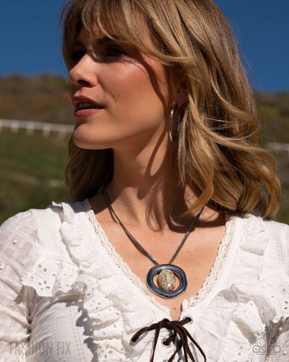 Simply Santa Fe - Complete Trend Blend - Paparazzi Necklace