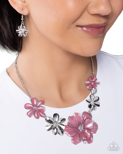 Bouquet Bunch - Pink - Paparazzi Necklace