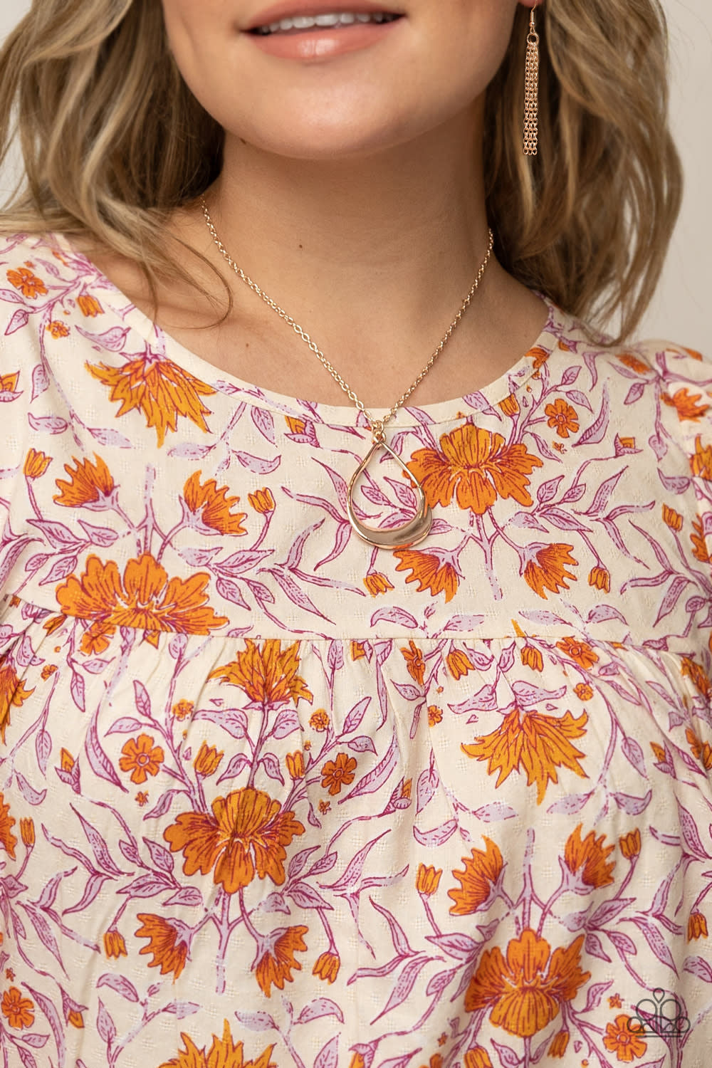 Subtle Season - Rose Gold Necklace and Subtle Solstice - Rose Gold Earring Set