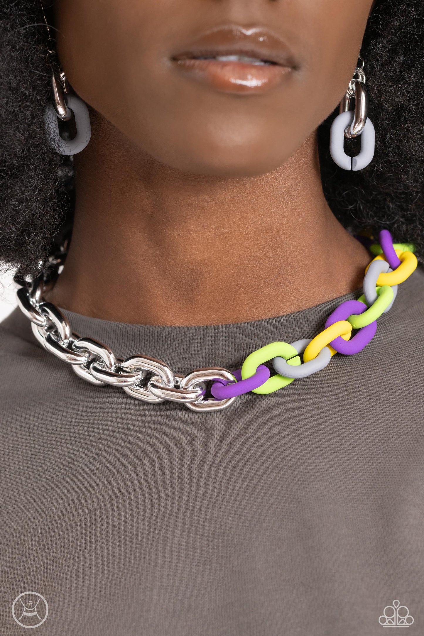 Contrasting Couture Silver Necklace and Candid Contrast Silver Bracelet Set