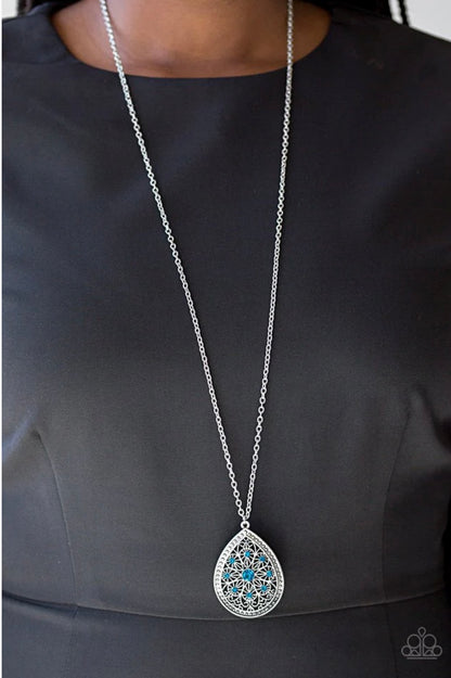 I Am Queen - Blue - Paparazzi Necklace