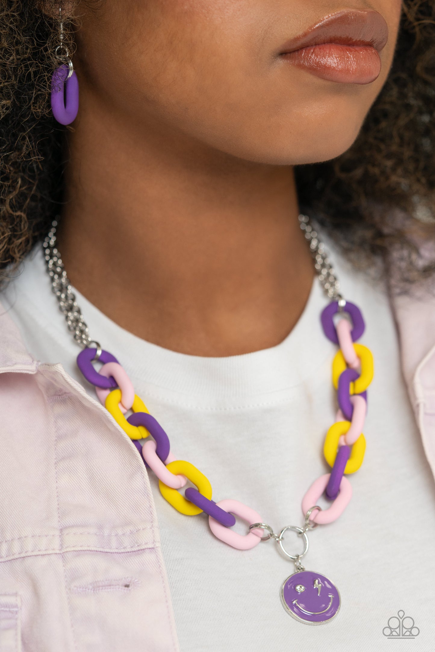 Speed SMILE - Purple Necklace and Go the Extra SMILE - Purple Bracelet