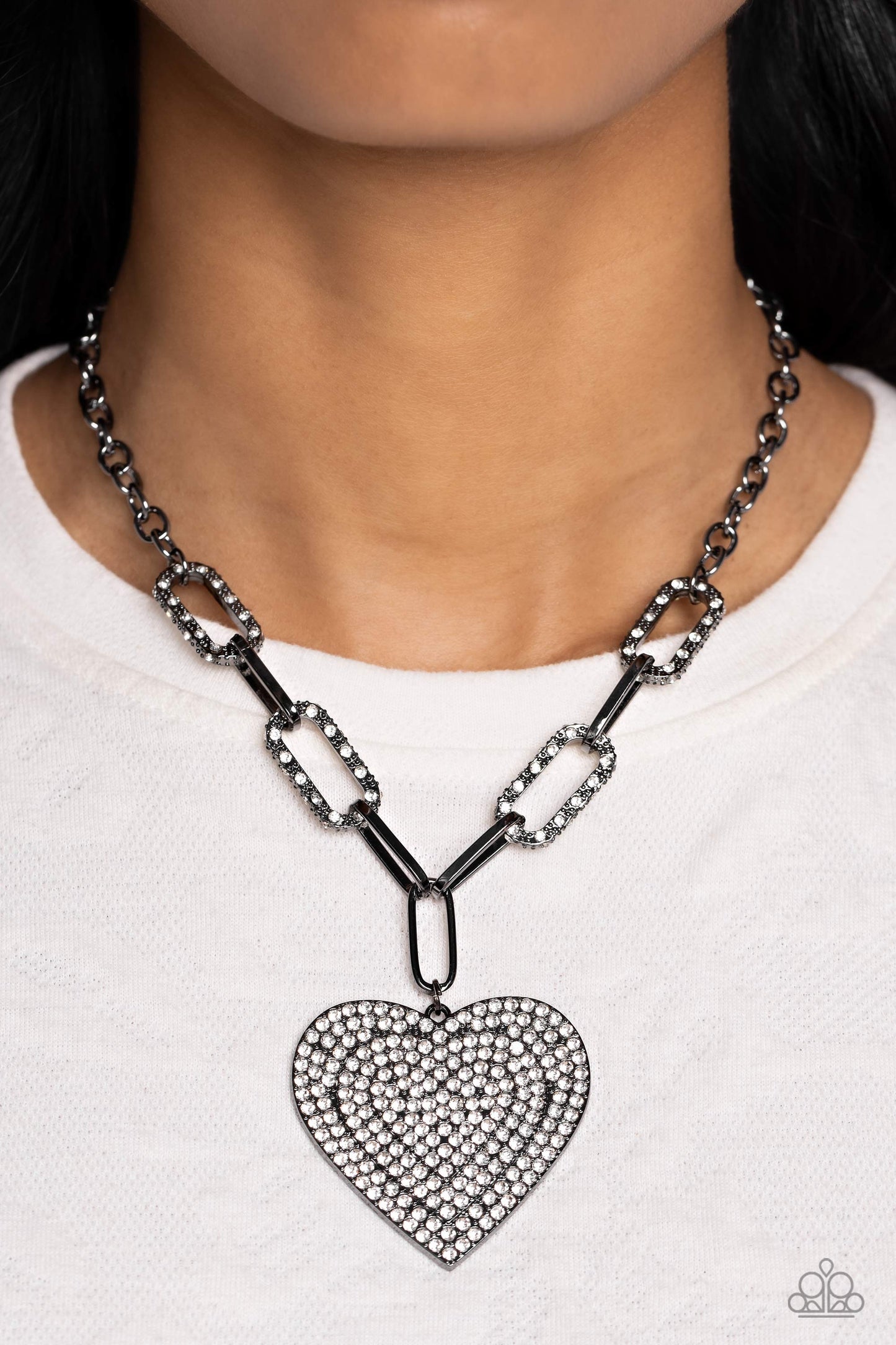 Roadside Romance - Black - Paparazzi Necklace