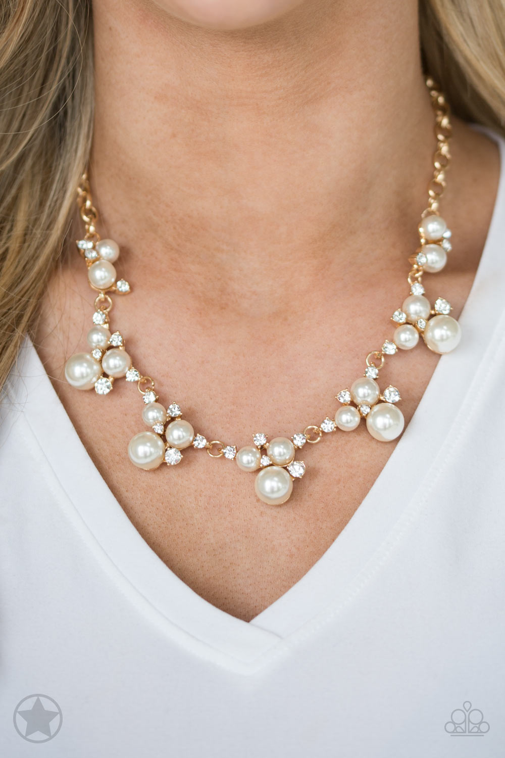 Toast To Perfection - Gold - Paparazzi Necklace