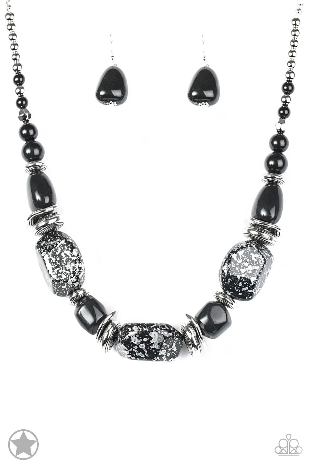 In Good Glazes - Black - Paparazzi Necklace (Blockbuster)