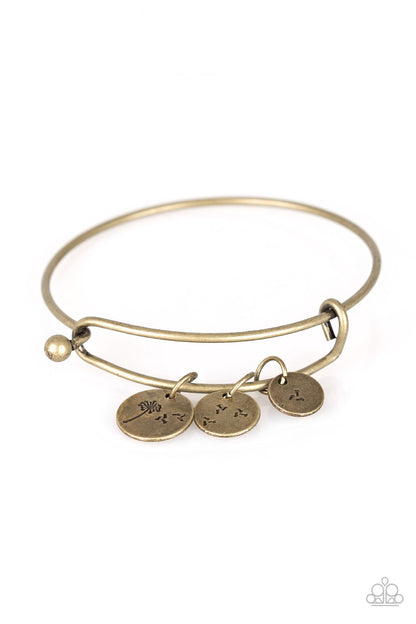 Dreamy Dandelions - Brass - Paparazzi Bracelet