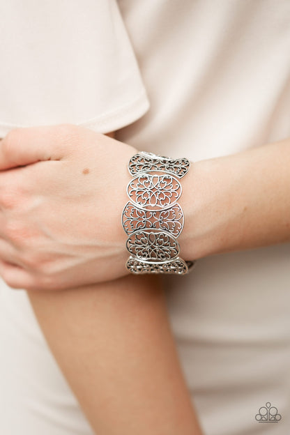 Fancy Fashionista - Silver - Paparazzi Bracelet