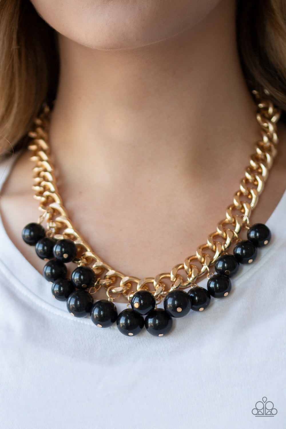 Get Off My Runway - Gold - Paparazzi Necklace