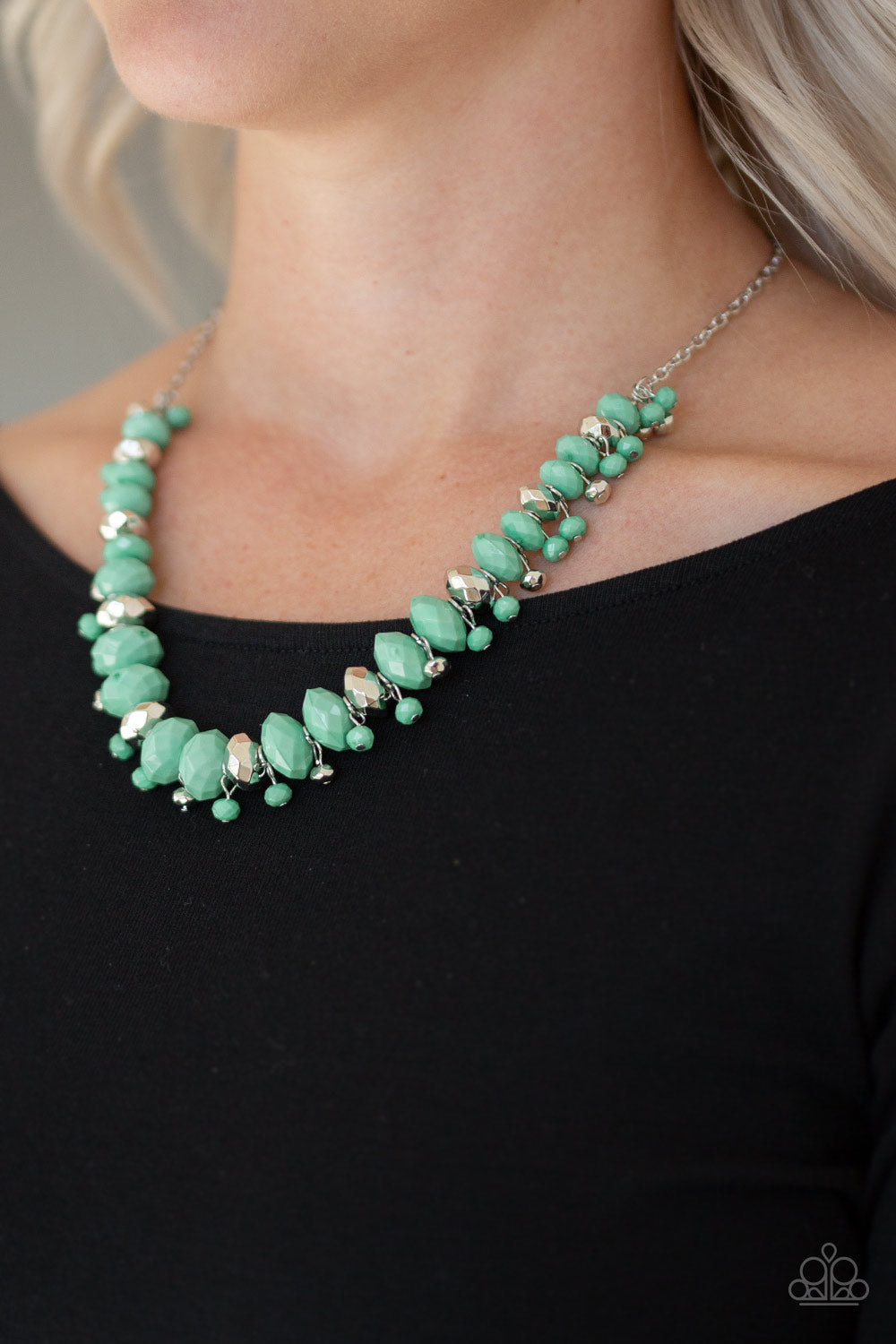 Brags To Riches - Green - Paparazzi Necklace