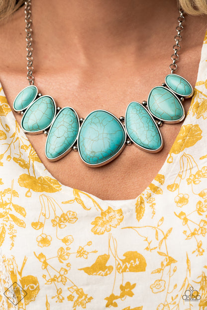 Simply Santa Fe - Complete Trend Blend Blue Fashion Fix (September 2020)